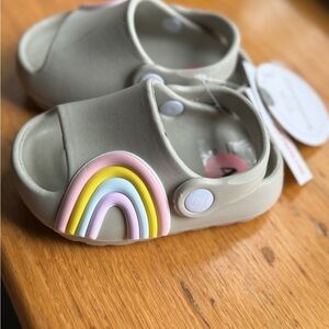 Cute Lil girls sandles